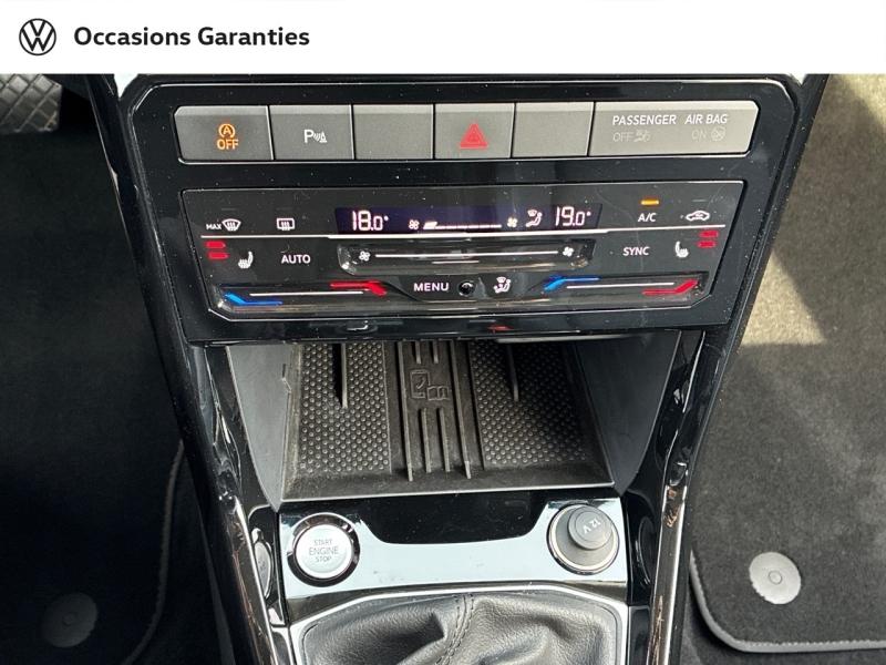Voitures occasions VOLKSWAGEN T-CROSS Style Clermont-Ferrand
