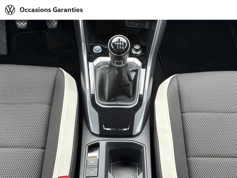 Voitures occasions VOLKSWAGEN T-ROC Carat Clermont-Ferrand