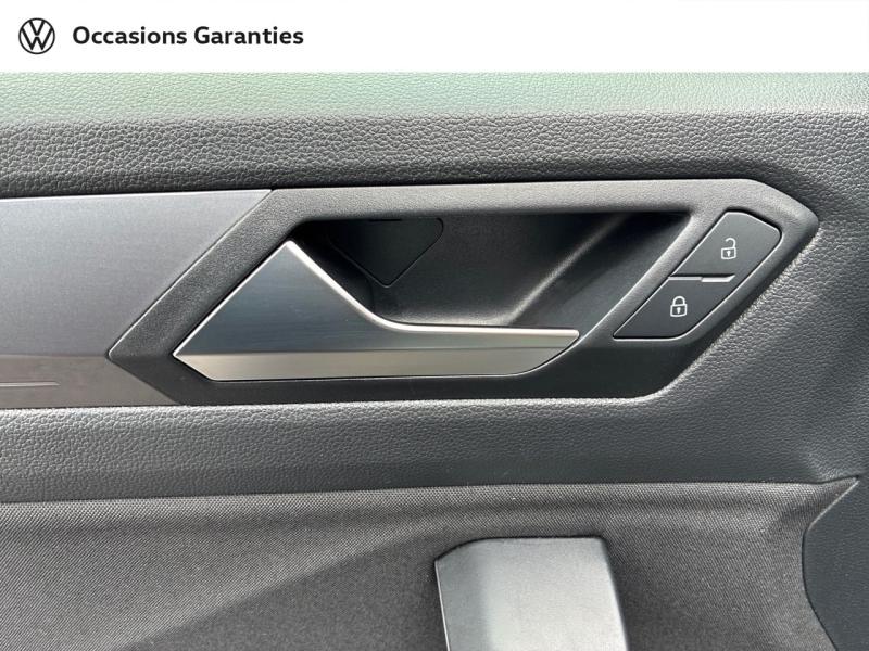 Voitures occasions VOLKSWAGEN T-ROC Carat Clermont-Ferrand