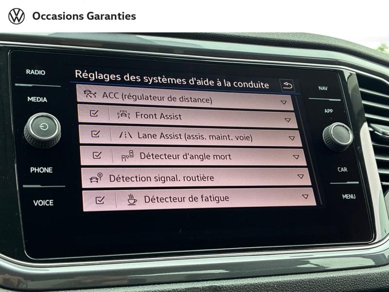 Voitures occasions VOLKSWAGEN T-ROC Carat Clermont-Ferrand