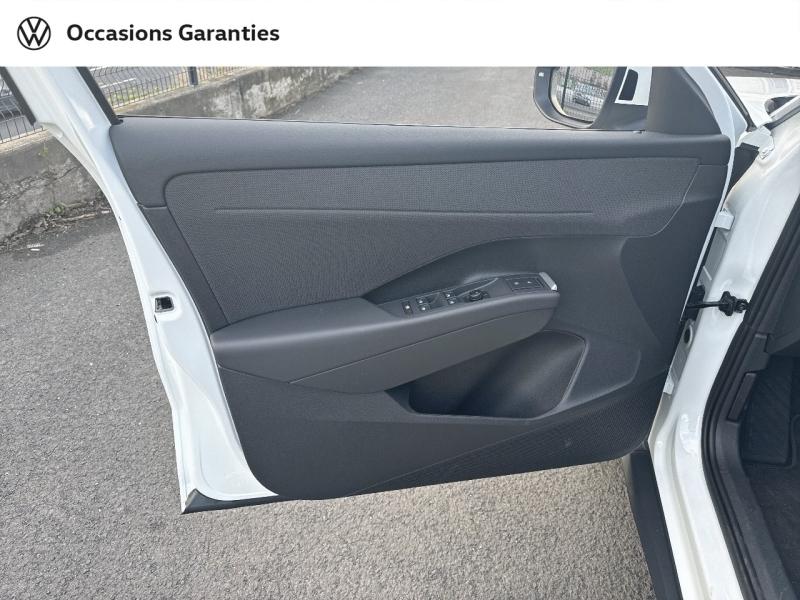 Voitures occasions VOLKSWAGEN T-ROC Life Clermont-Ferrand