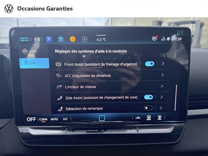 Voitures occasions VOLKSWAGEN T-ROC Life Clermont-Ferrand