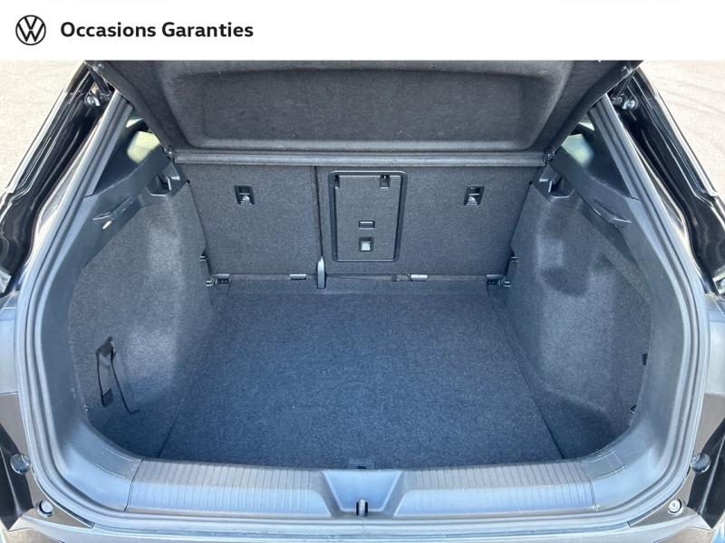 Voitures occasions VOLKSWAGEN ID.4 Base Clermont-Ferrand