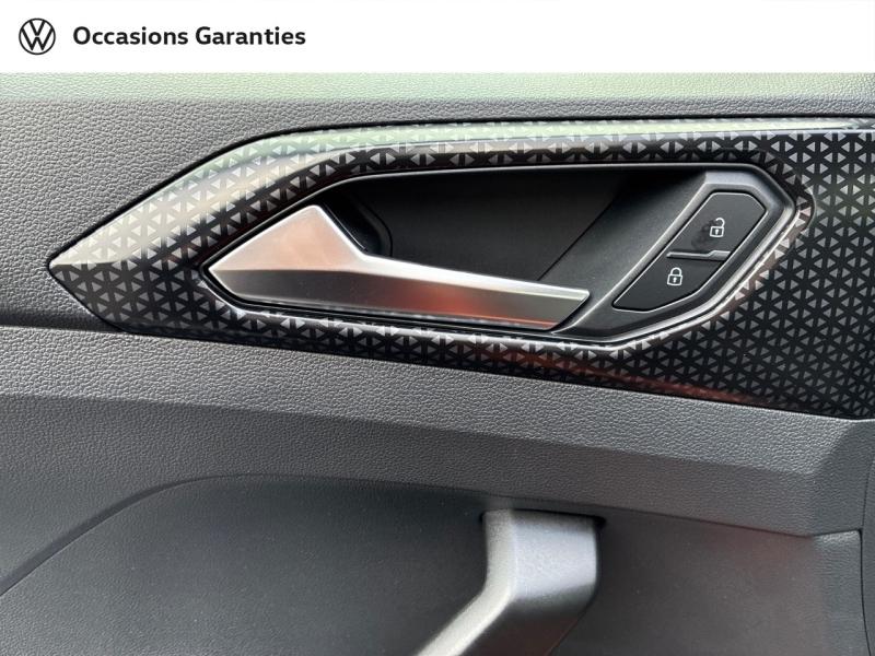 Voitures occasions VOLKSWAGEN T-CROSS R-Line Clermont-Ferrand