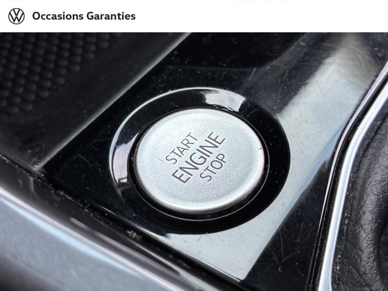 Voitures occasions VOLKSWAGEN T-CROSS R-Line Clermont-Ferrand