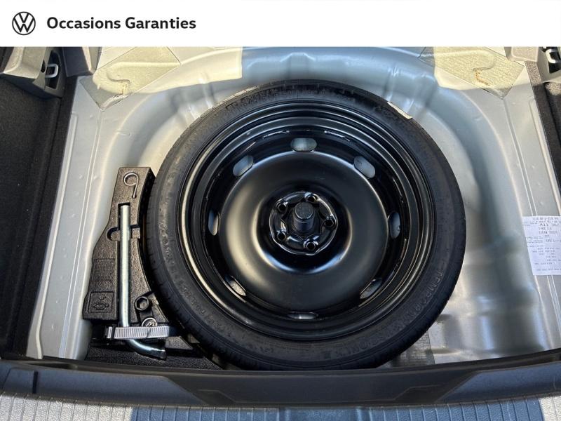 Voitures occasions VOLKSWAGEN T-ROC Active Clermont-Ferrand