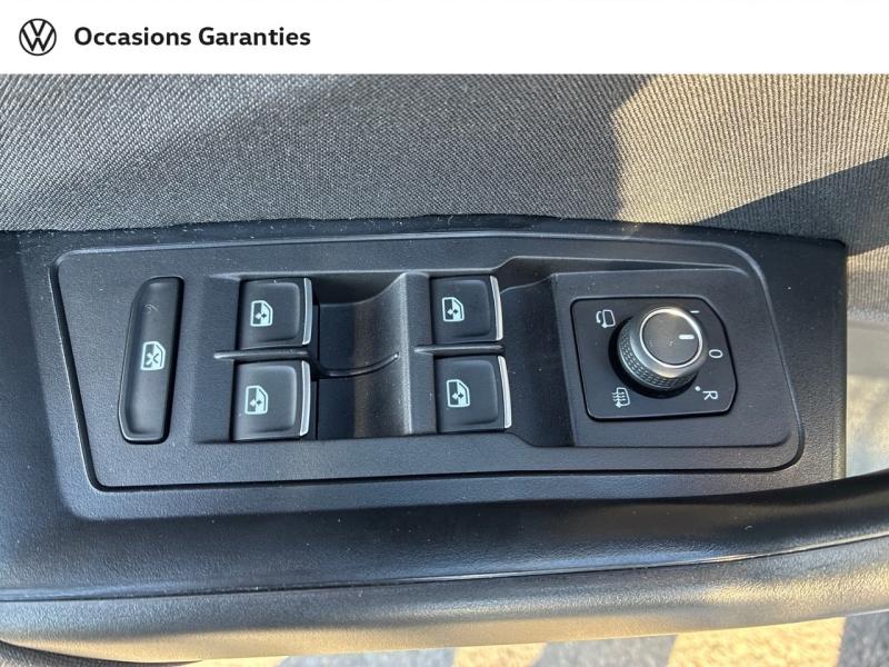 Voitures occasions VOLKSWAGEN T-ROC Active Clermont-Ferrand