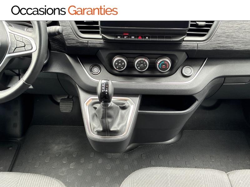 Voitures occasions RENAULT TRAFIC COMBI Intens Clermont-Ferrand
