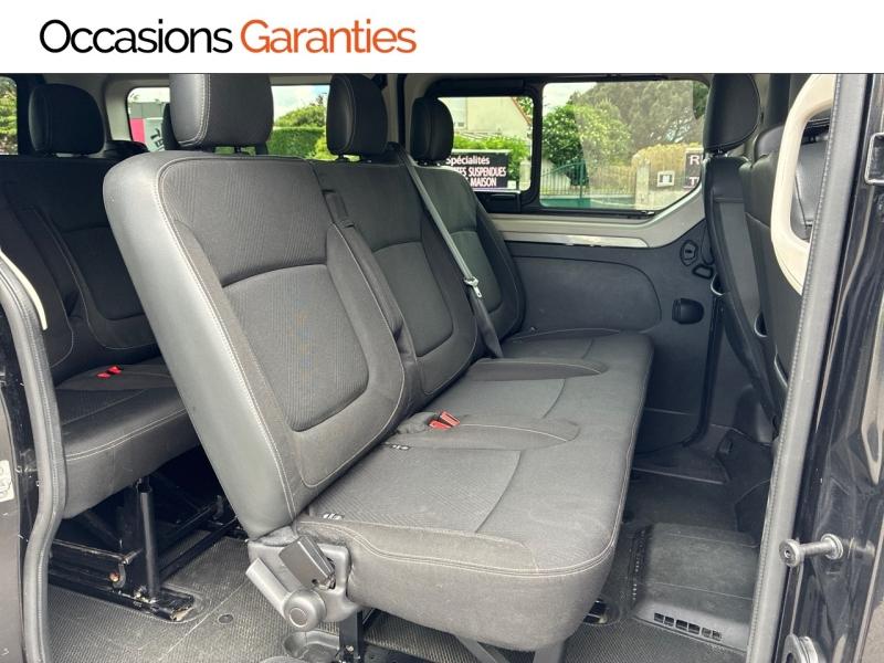 Voitures occasions RENAULT TRAFIC COMBI Intens Clermont-Ferrand