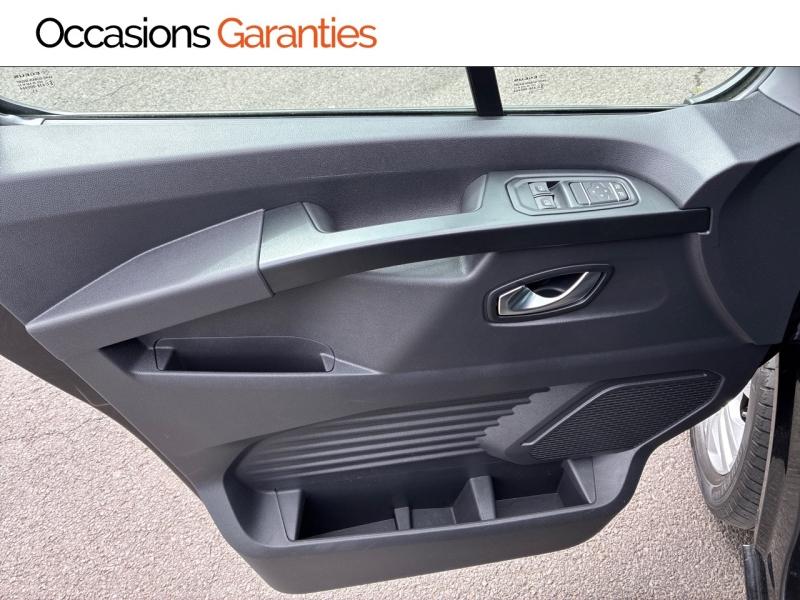 Voitures occasions RENAULT TRAFIC COMBI Intens Clermont-Ferrand