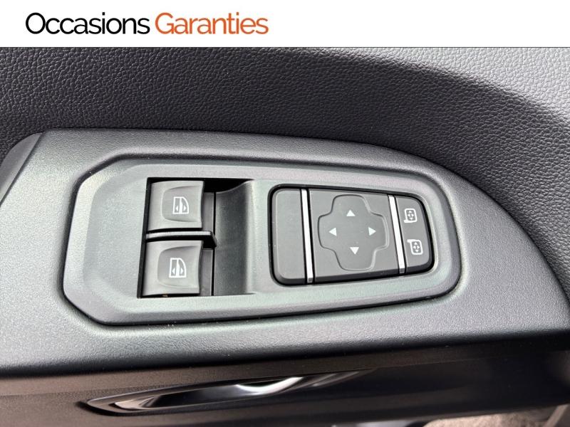 Voitures occasions RENAULT TRAFIC COMBI Intens Clermont-Ferrand