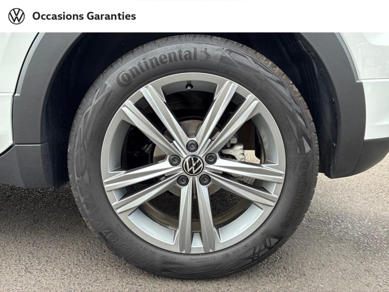 Voitures occasions VOLKSWAGEN T-CROSS R-Line Tech Clermont-Ferrand