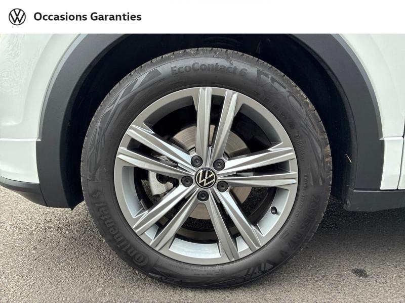 Voitures occasions VOLKSWAGEN T-CROSS R-Line Tech Clermont-Ferrand