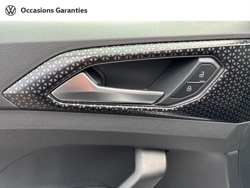 Voitures occasions VOLKSWAGEN T-CROSS R-Line Tech Clermont-Ferrand