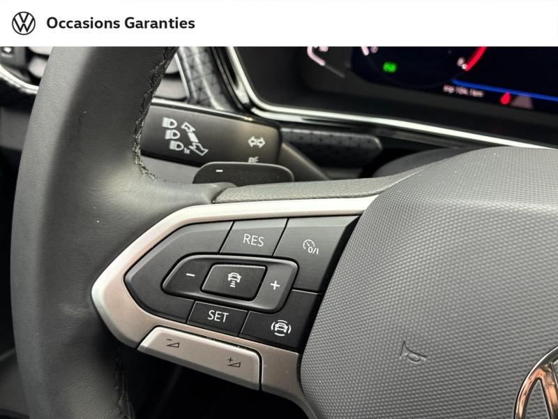 Voitures occasions VOLKSWAGEN T-CROSS R-Line Tech Clermont-Ferrand