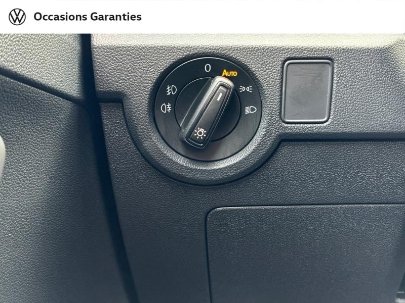 Voitures occasions VOLKSWAGEN T-CROSS R-Line Tech Clermont-Ferrand