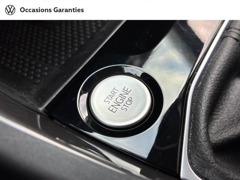 Voitures occasions VOLKSWAGEN T-CROSS R-Line Tech Clermont-Ferrand
