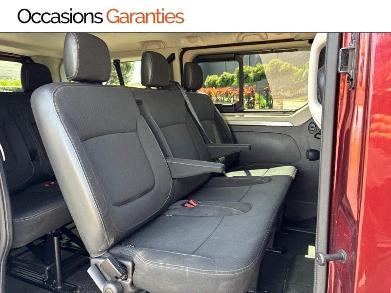 Voitures occasions RENAULT TRAFIC COMBI Intens Clermont-Ferrand