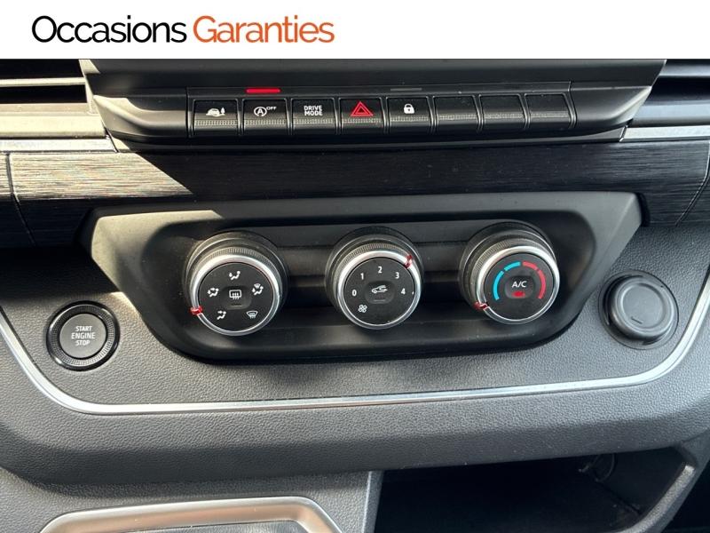Voitures occasions RENAULT TRAFIC COMBI Zen Clermont-Ferrand