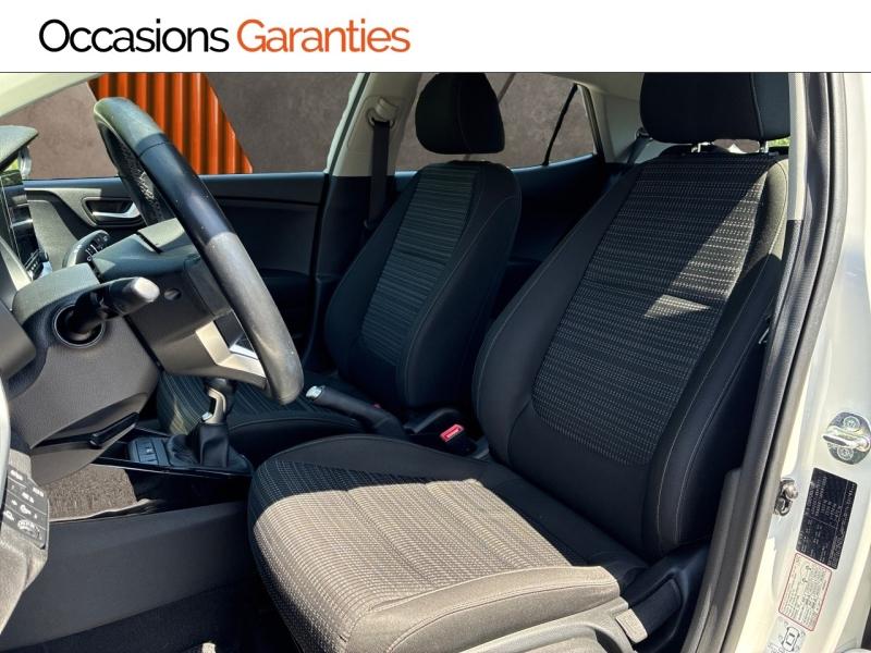 Voitures occasions KIA STONIC Active Clermont-Ferrand