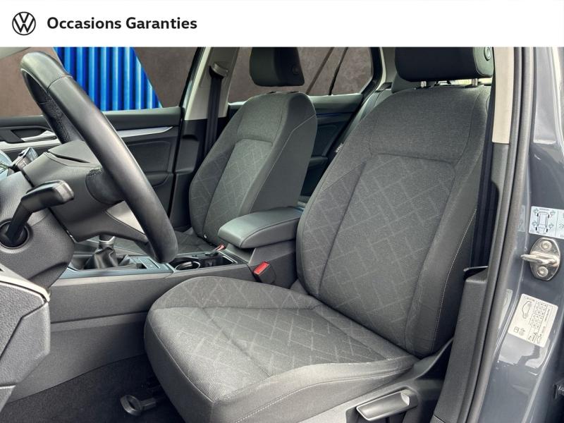 Voitures occasions VOLKSWAGEN GOLF Life Plus Clermont-Ferrand