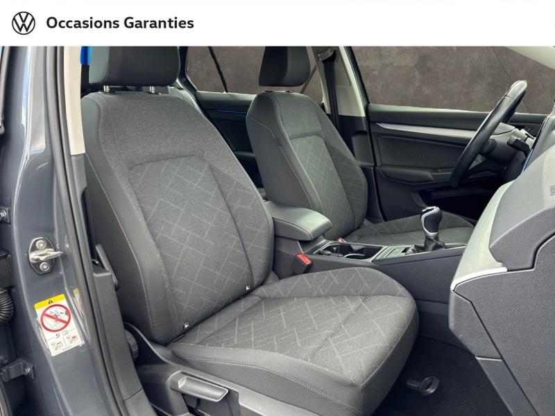 Voitures occasions VOLKSWAGEN GOLF Life Plus Clermont-Ferrand