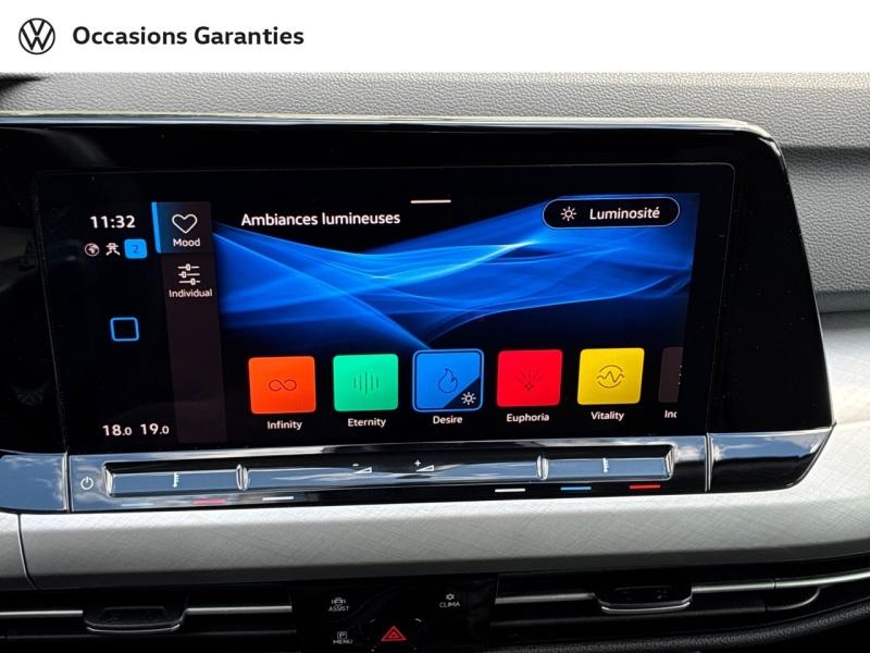 Voitures occasions VOLKSWAGEN GOLF Life Plus Clermont-Ferrand