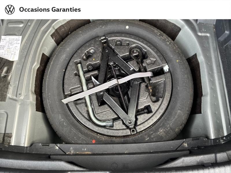 Voitures occasions VOLKSWAGEN T-CROSS Carat Clermont-Ferrand