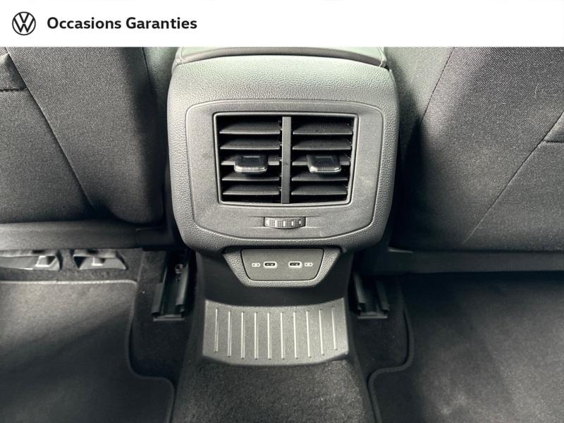 Voitures occasions VOLKSWAGEN T-ROC Style Edition Clermont-Ferrand