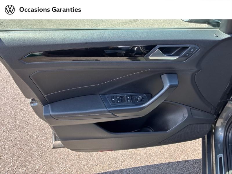 Voitures occasions VOLKSWAGEN T-ROC R-Line Clermont-Ferrand
