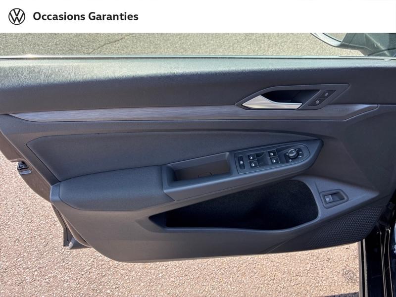 Voitures occasions VOLKSWAGEN GOLF Style Clermont-Ferrand