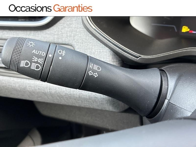 Voitures occasions RENAULT CLIO Evolution Clermont-Ferrand