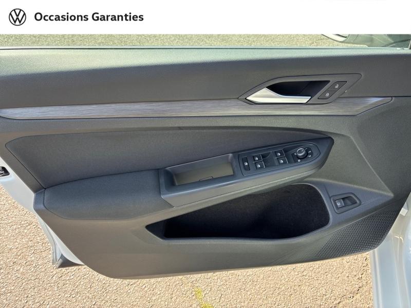 Voitures occasions VOLKSWAGEN GOLF Style 1st Clermont-Ferrand
