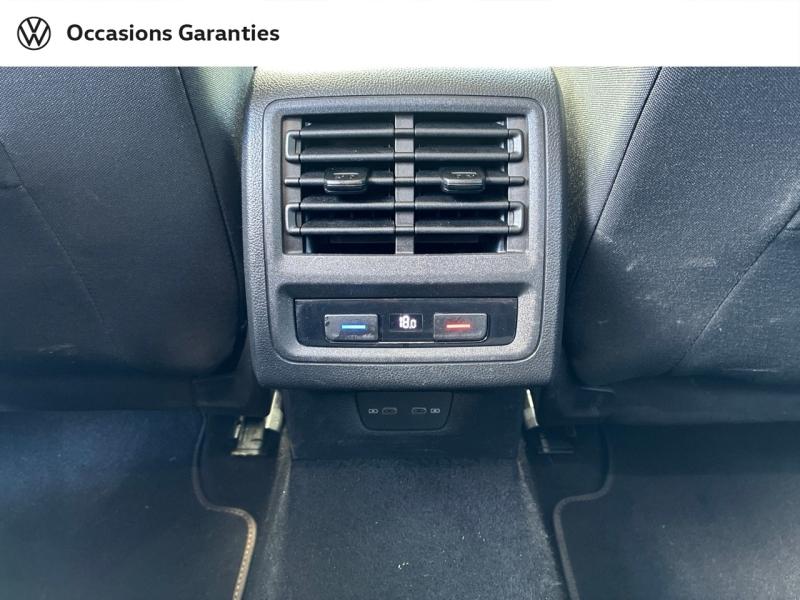 Voitures occasions VOLKSWAGEN GOLF Style 1st Clermont-Ferrand