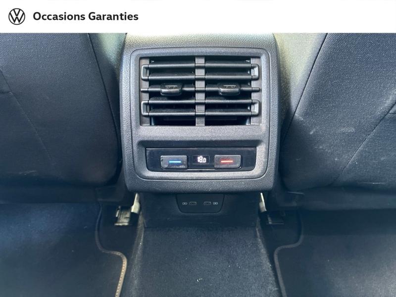Voitures occasions VOLKSWAGEN GOLF Style 1st Clermont-Ferrand