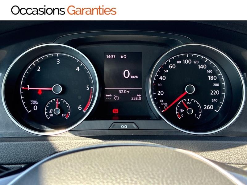 Voitures occasions VOLKSWAGEN GOLF Confortline Business Clermont-Ferrand