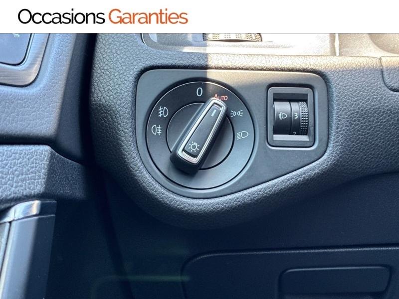 Voitures occasions VOLKSWAGEN GOLF Confortline Business Clermont-Ferrand