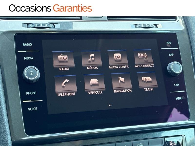 Voitures occasions VOLKSWAGEN GOLF Confortline Business Clermont-Ferrand