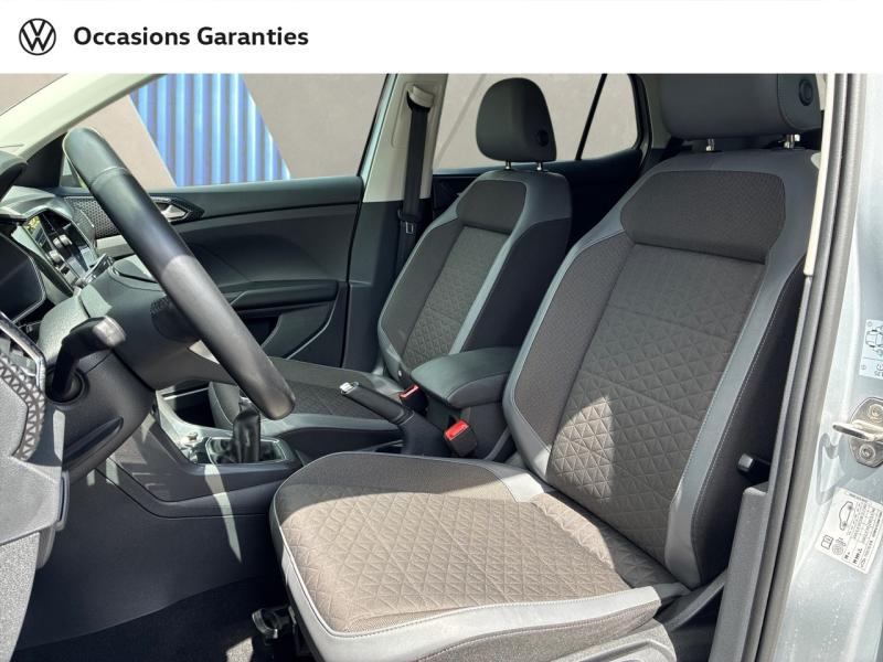 Voitures occasions VOLKSWAGEN T-CROSS R-Line Tech Clermont-Ferrand