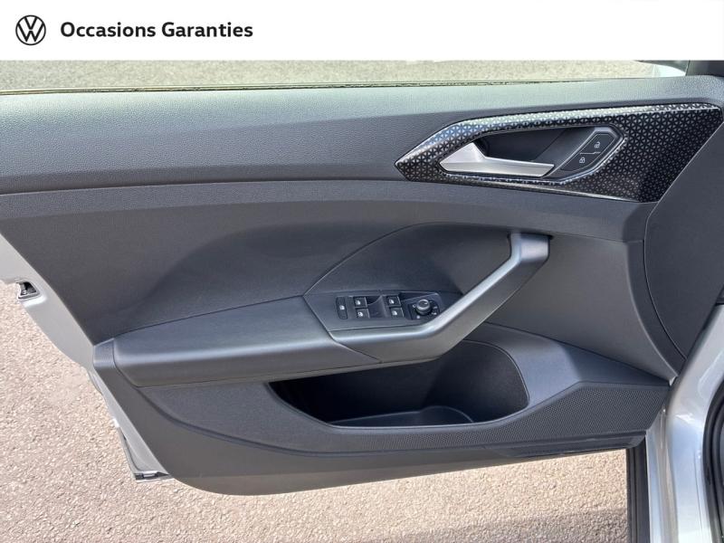 Voitures occasions VOLKSWAGEN T-CROSS R-Line Tech Clermont-Ferrand