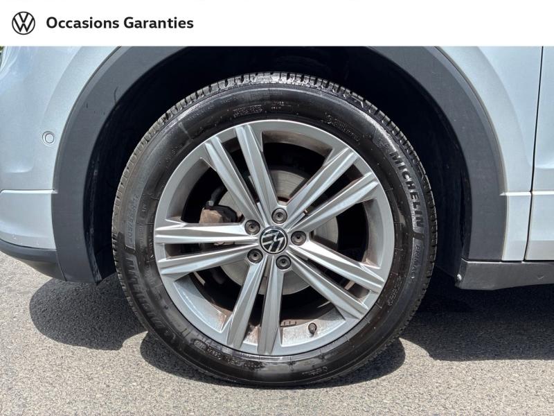 Voitures occasions VOLKSWAGEN T-CROSS R-Line Tech Clermont-Ferrand