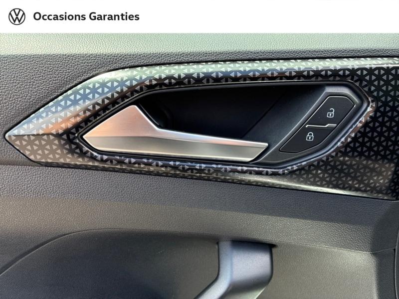 Voitures occasions VOLKSWAGEN T-CROSS R-Line Tech Clermont-Ferrand