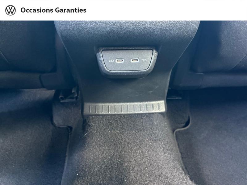 Voitures occasions VOLKSWAGEN T-CROSS R-Line Tech Clermont-Ferrand