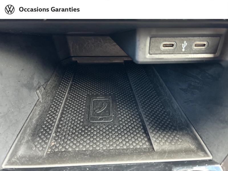 Voitures occasions VOLKSWAGEN T-CROSS R-Line Tech Clermont-Ferrand