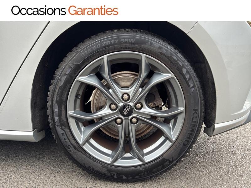 Voitures occasions FORD FOCUS ST-Line Clermont-Ferrand