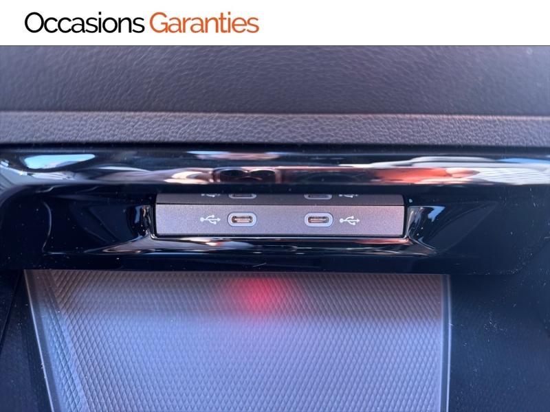 Voitures occasions VOLKSWAGEN GOLF R-Line Clermont-Ferrand