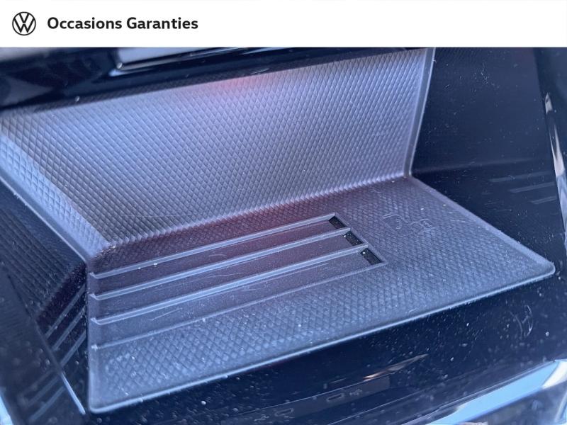 Voitures occasions VOLKSWAGEN GOLF R-Line Clermont-Ferrand