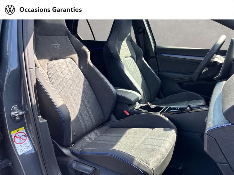 Voitures occasions VOLKSWAGEN GOLF R-Line Clermont-Ferrand