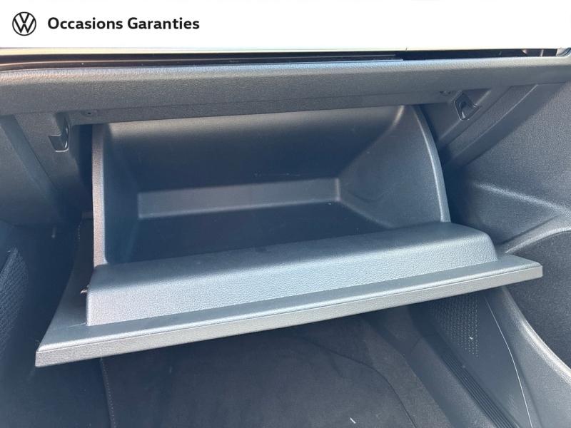 Voitures occasions VOLKSWAGEN GOLF R-Line Clermont-Ferrand