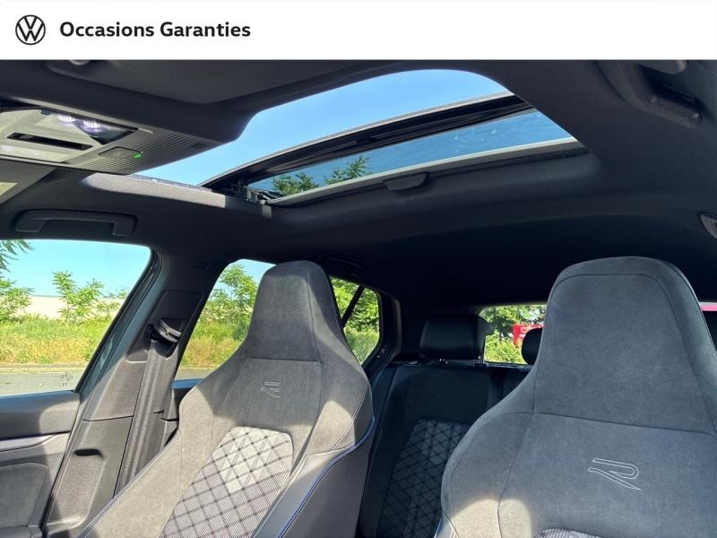 Voitures occasions VOLKSWAGEN GOLF R-Line Clermont-Ferrand